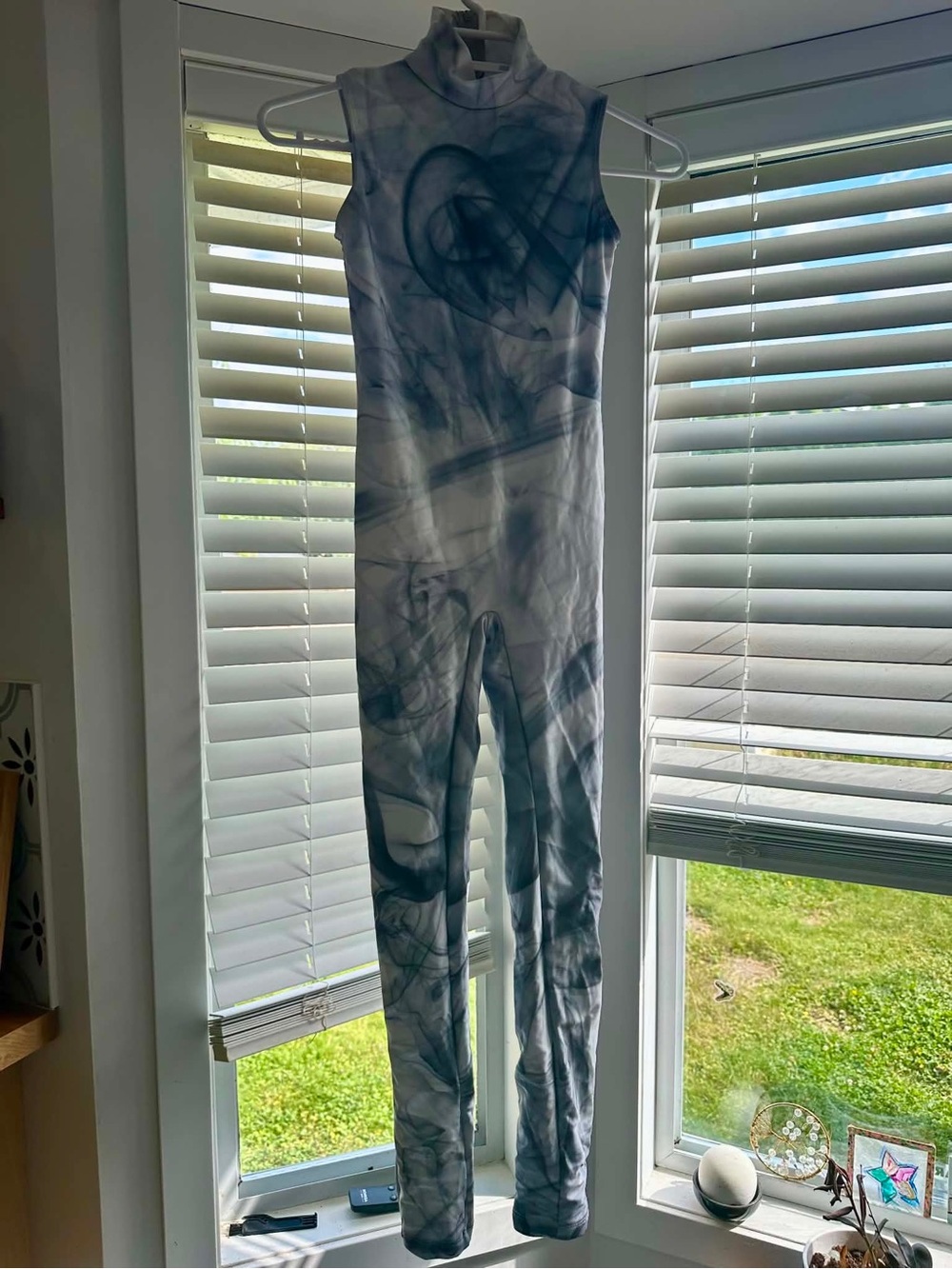 Sleeveless Turtleneck Smoke-Print Jumpsuit - Gray child XL